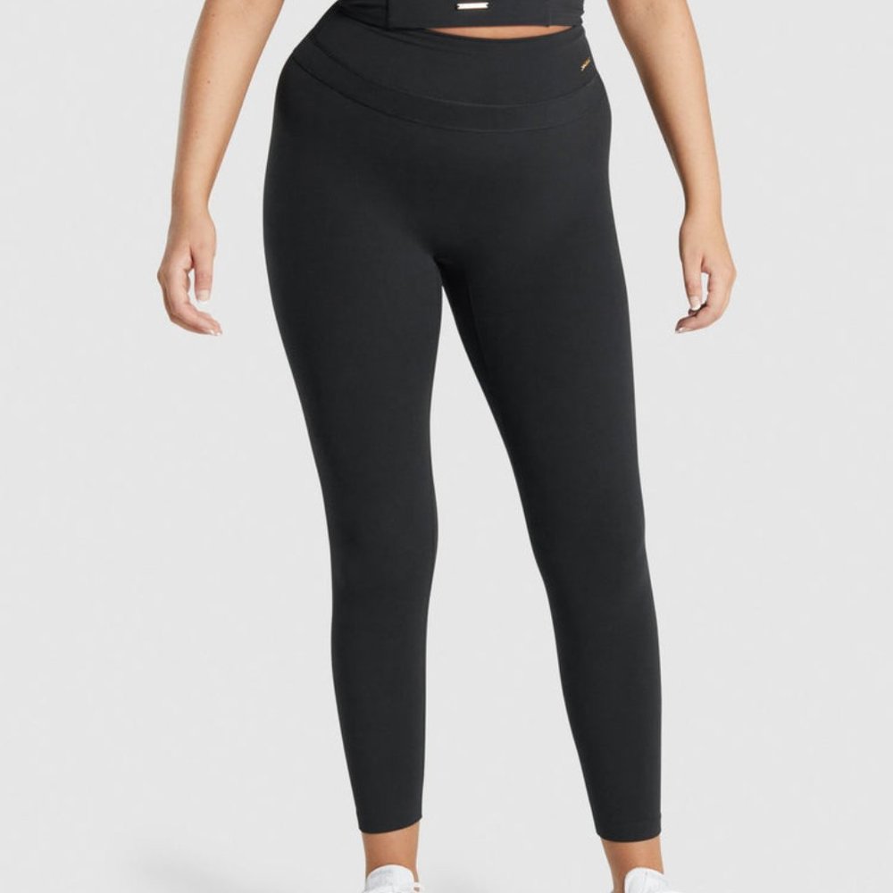 GYMSHARK Whitney High Rise Leggings Black Small C03